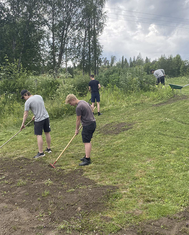 Helge Sundseth (17) Ola Fjerstad (16) Benjamin Kilen (17) og Ruben Sundseth (15) - Klikk for stort bilde